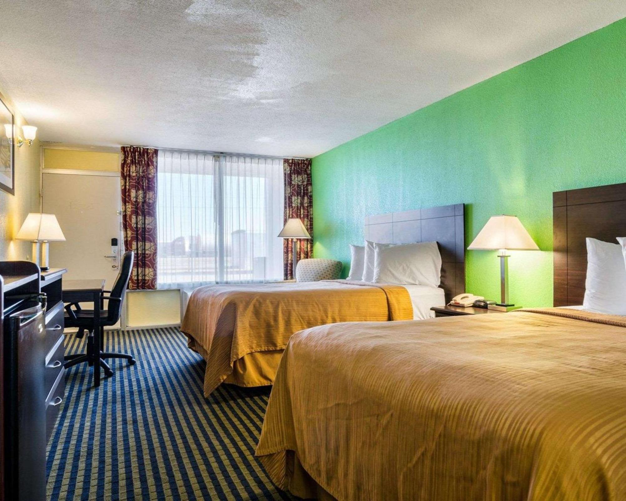 Quality Inn Liberal Exterior photo