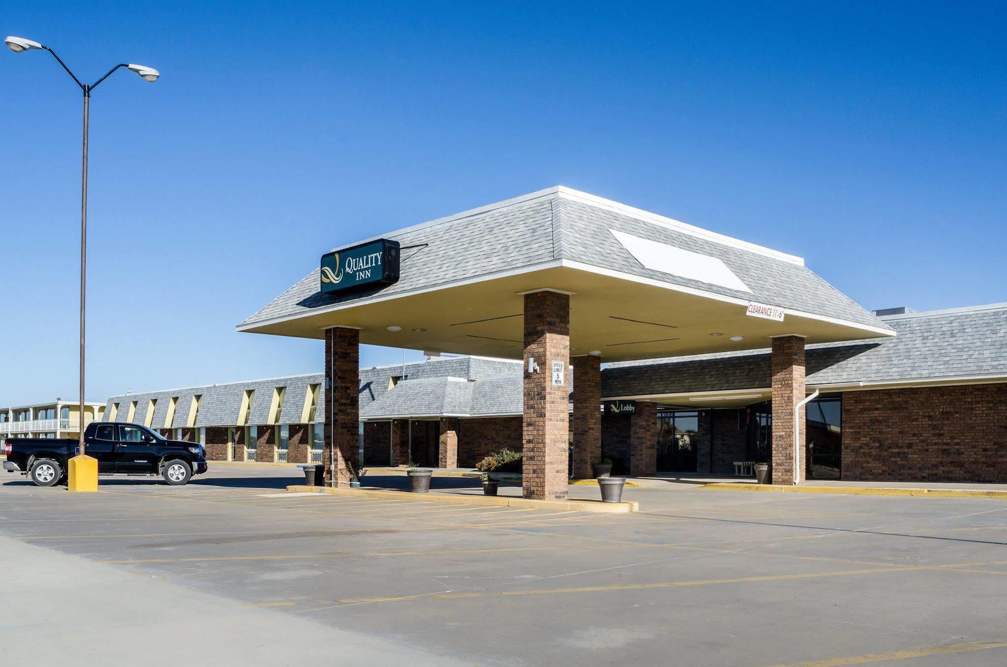 Quality Inn Liberal Exterior photo